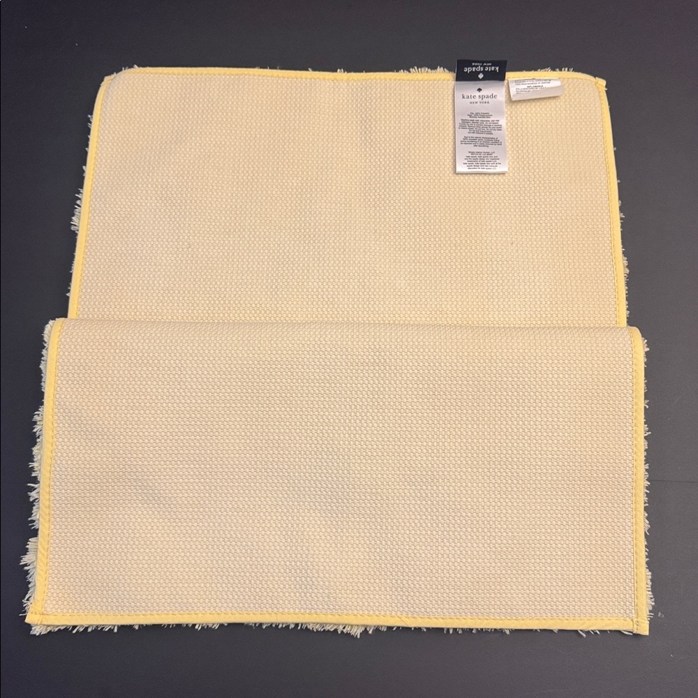 KATE SPADE Soft & Absorbent Pale Yellow Bath Rug - SUNRAY - 20"x32" - Picture 3 of 5